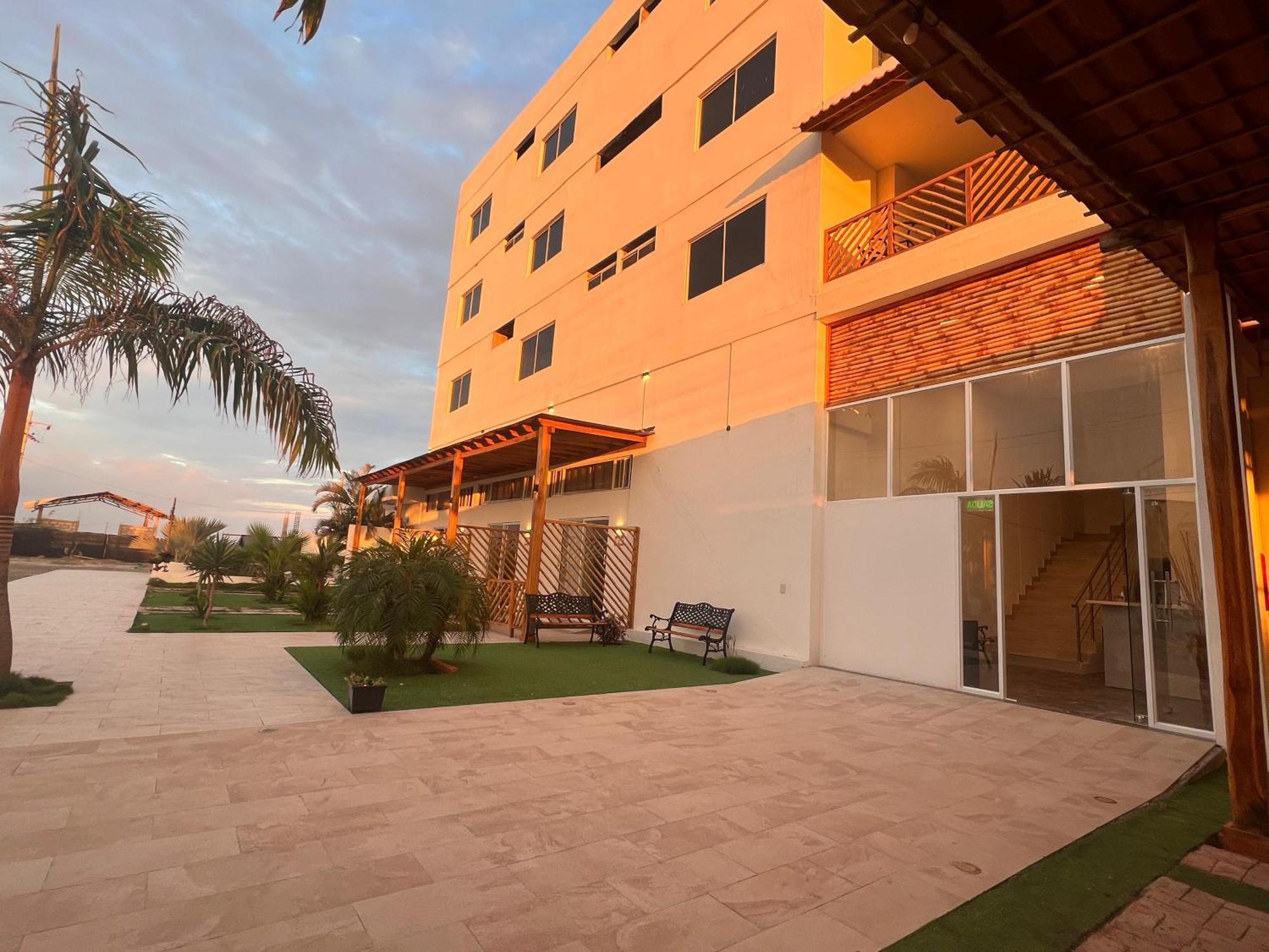 Ohana Beach Hotel Playas Exterior foto